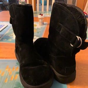 Ugg classic black boots